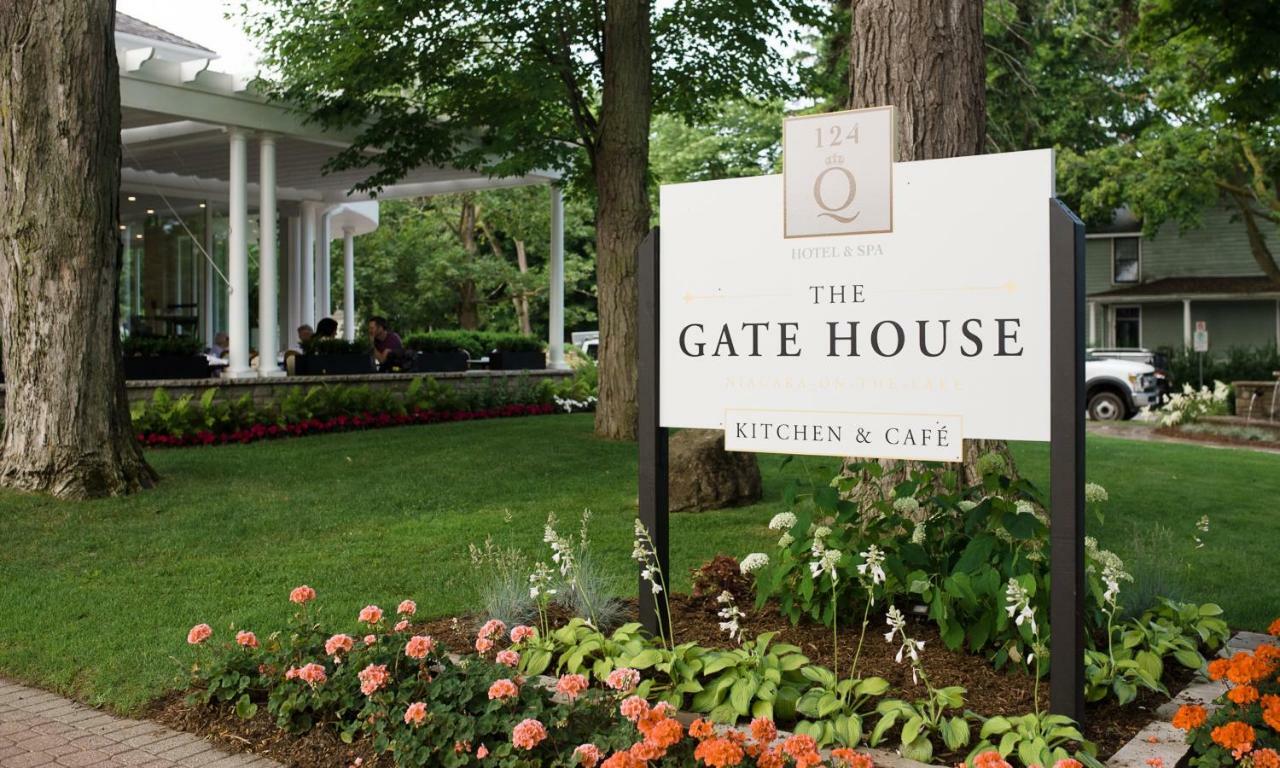 124 On Queen Hotel & Spa Niagara-on-the-Lake ภายนอก รูปภาพ The Gate House