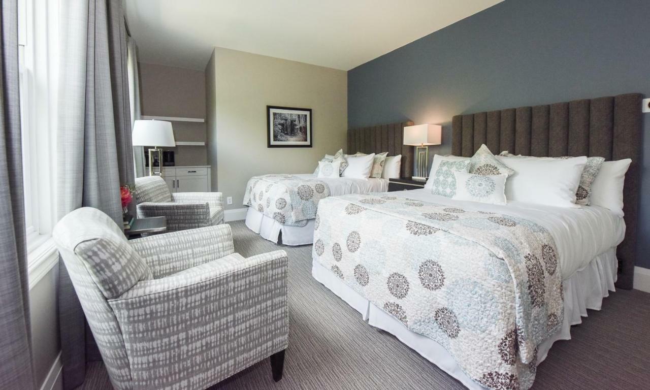 124 On Queen Hotel & Spa Niagara-on-the-Lake ภายนอก รูปภาพ A typical guest room at the Hotel Le Soleil